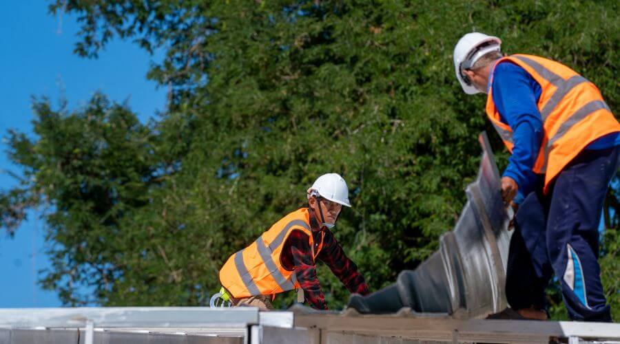Professional Flat Roofing Installation in Greenfield, IA
